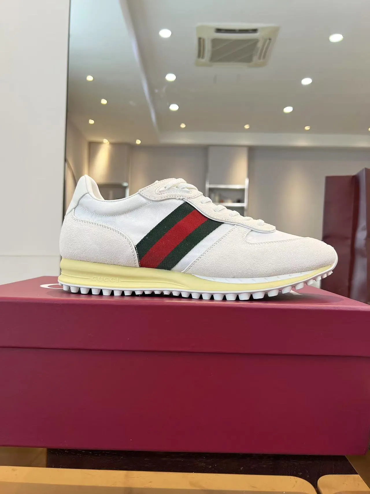 660💰GUCCI Men's New Forrest Gump Sports Shoes Light, comfortable and versatile, full of details, showing retro sports feelings Men's size 39-45